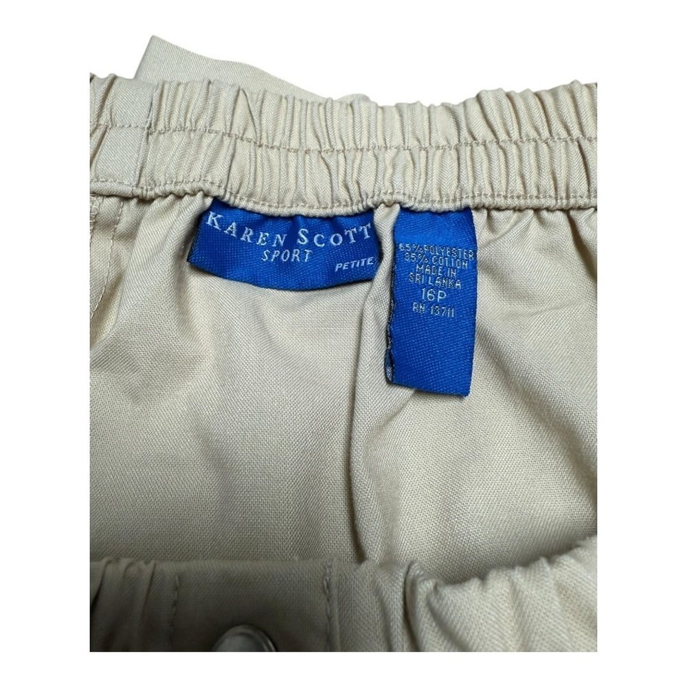 Karen Scott sport woman size 16 P tan side pocket shorts. - Picture 2 of 6